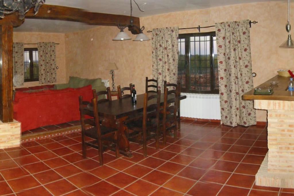 Gran Casa, Lagunas De Ruidera, Bbq, Porche, Chimenea Exterior photo
